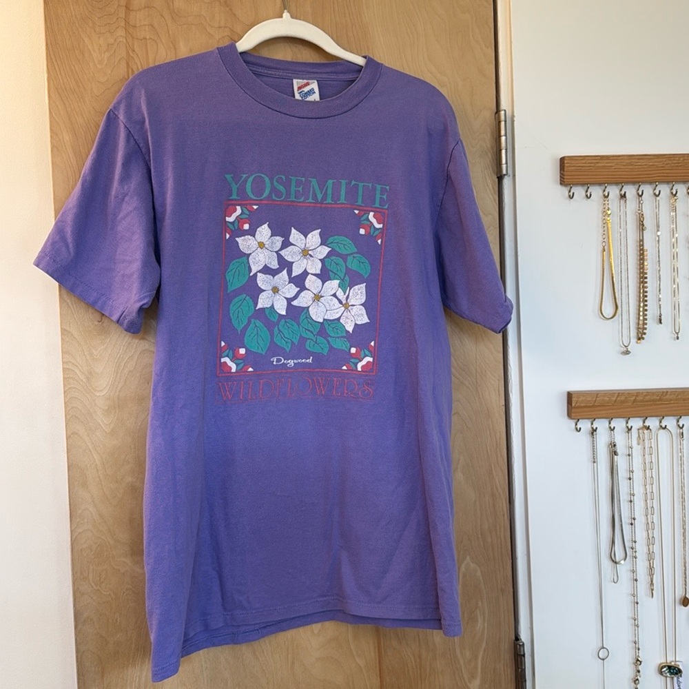 Vintage Yosemite Oversized T-Shirt Purple Size Large
